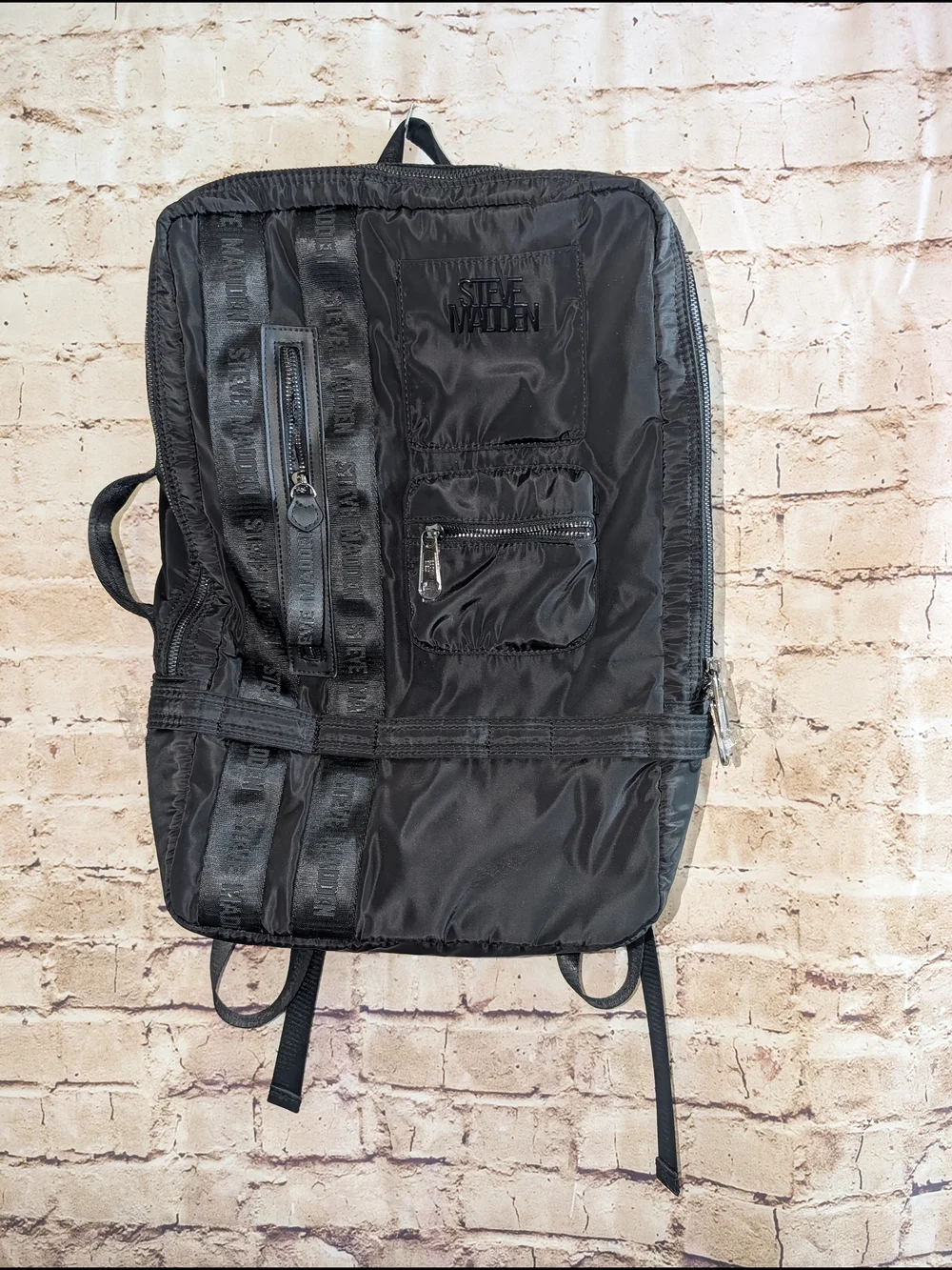 Steve Madden Backpack Laptop Sleeve Great For Travel, Work, School * Pocket Flaw